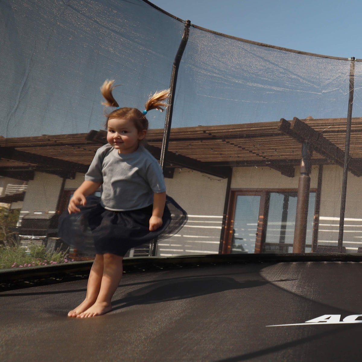 Acon Air 12ft Round Trampoline with Premium Net and Ladder - Image 3