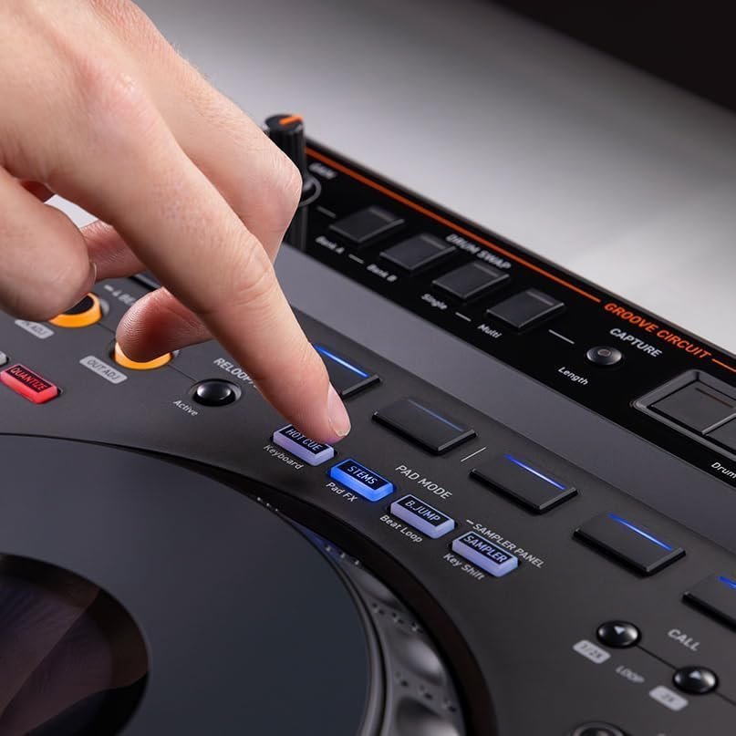 Pioneer DJ AlphaTheta DDJ-GRV6 4-channel performance DJ controller - Image 5